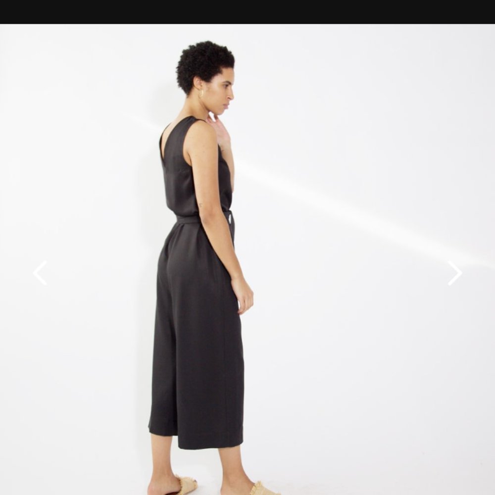 Hackwith Design House -- Wide-Leg Jumper